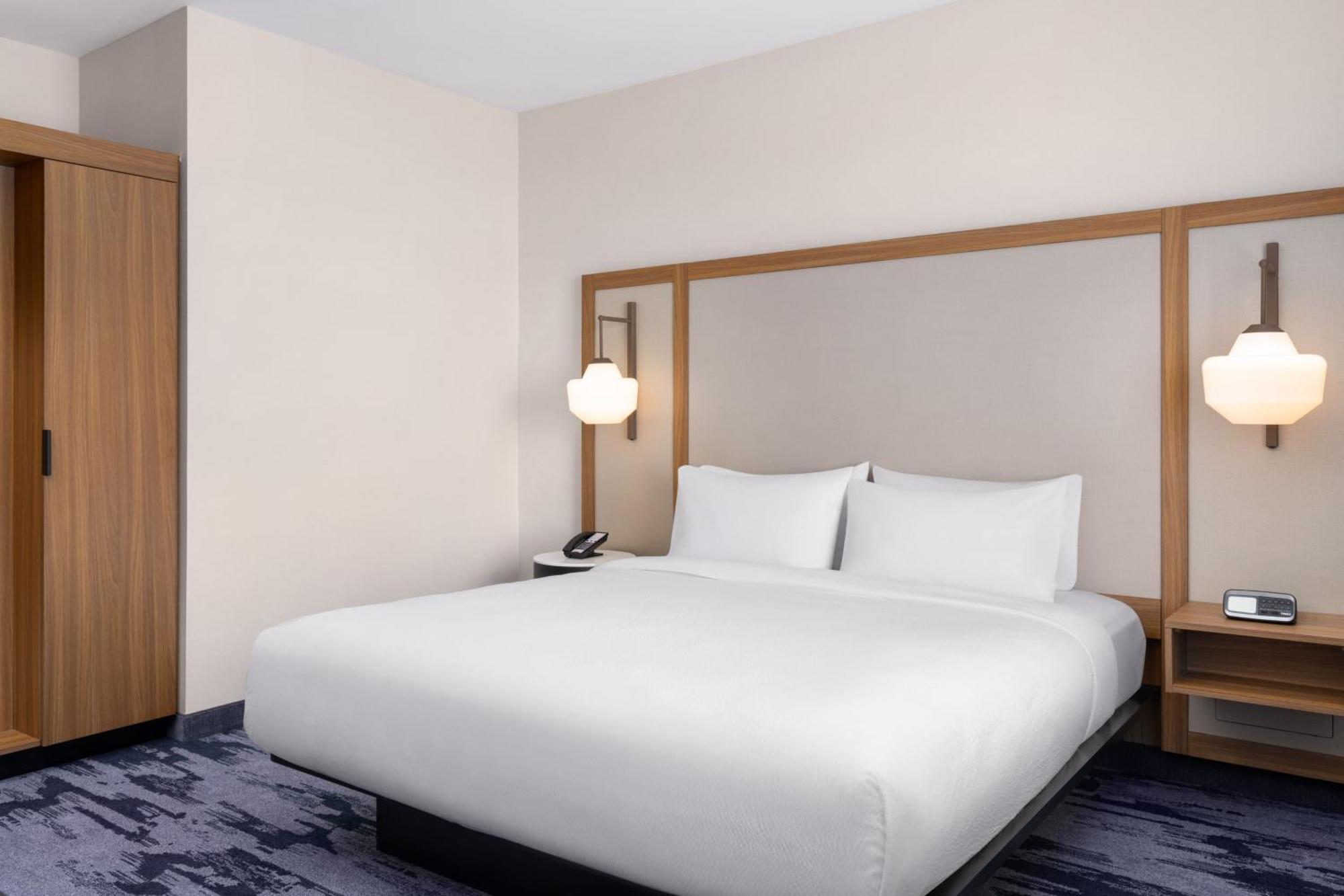 Fairfield By Marriott Inn & Suites Вейкросс Екстер'єр фото